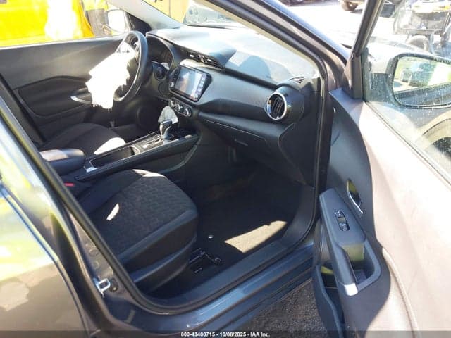 2023 NISSAN KICKS SV XTRONIC CVT 5