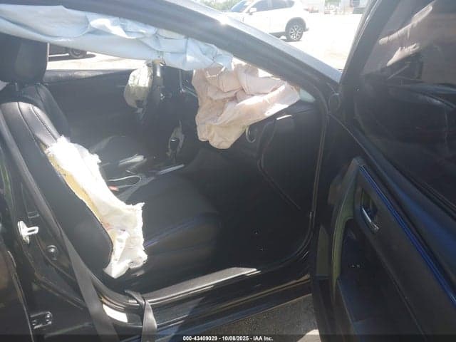 2019 TOYOTA COROLLA SE 5