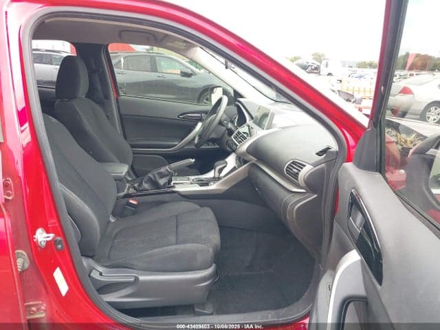 2018 MITSUBISHI ECLIPSE CROSS LE 5