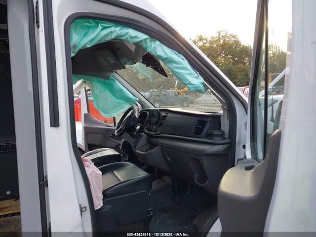 2021 FORD TRANSIT-350 CARGO VAN 5