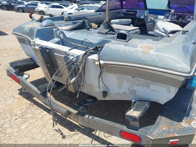 1983 EBBTIDE 17' 7