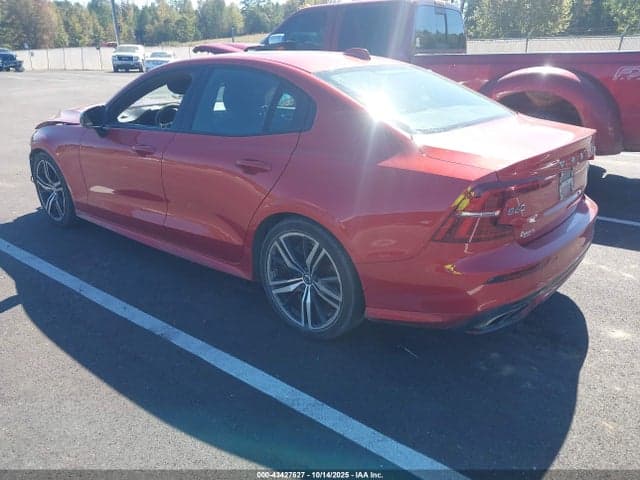 2019 VOLVO S60 T6 R-DESIGN 3