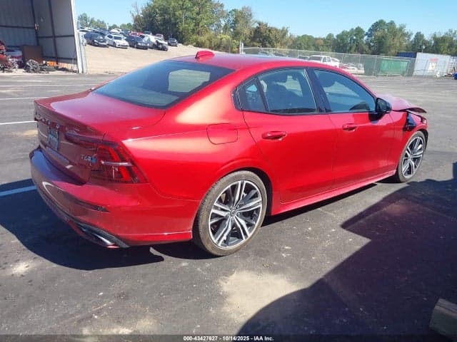 2019 VOLVO S60 T6 R-DESIGN 4