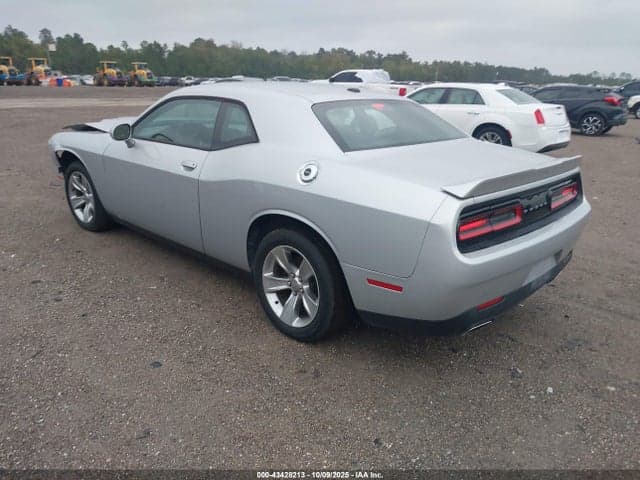 2021 DODGE CHALLENGER SXT 3