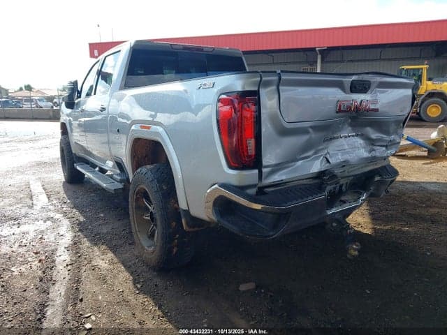 2023 GMC SIERRA 2500HD 4WD STANDARD BED SLT 3