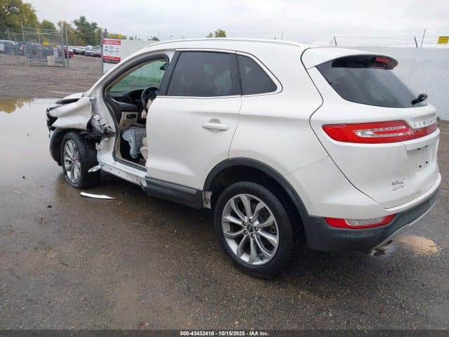 2018 LINCOLN MKC SELECT 3