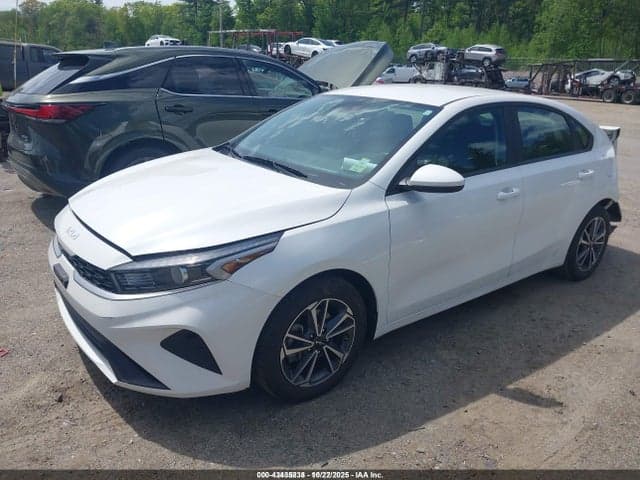 2022 KIA FORTE LXS 2