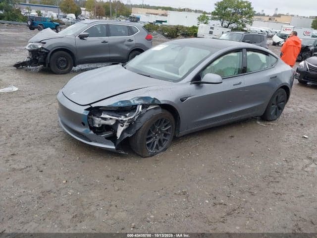 2025 TESLA MODEL 3 LONG RANGE REAR-WHEEL DRIVE 2