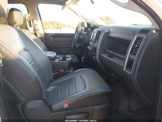 2022 RAM 1500 CLASSIC TRADESMAN 4X4 6'4 BOX 5