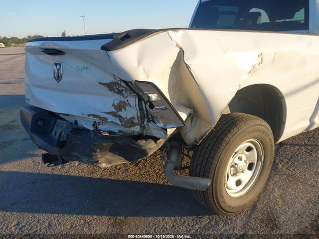 2022 RAM 1500 CLASSIC TRADESMAN 4X4 6'4 BOX 6