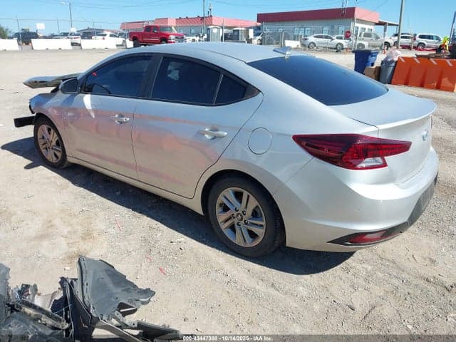 2019 HYUNDAI ELANTRA SEL 3