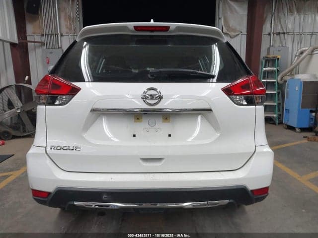 2018 NISSAN ROGUE S 16