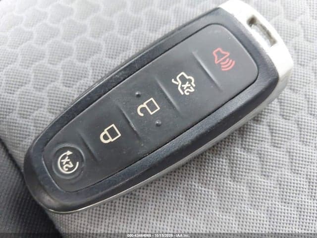 2019 FORD ESCAPE SE 11