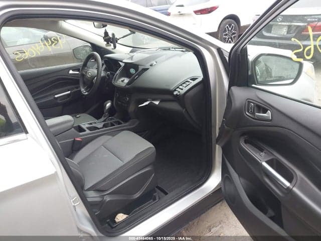 2019 FORD ESCAPE SE 5