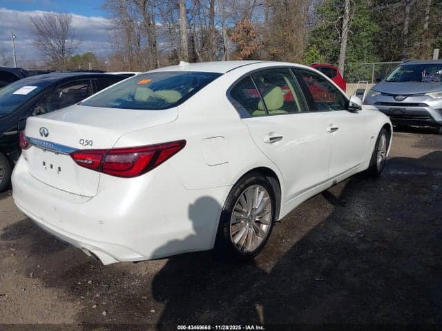 2018 INFINITI Q50 3.0T LUXE 4
