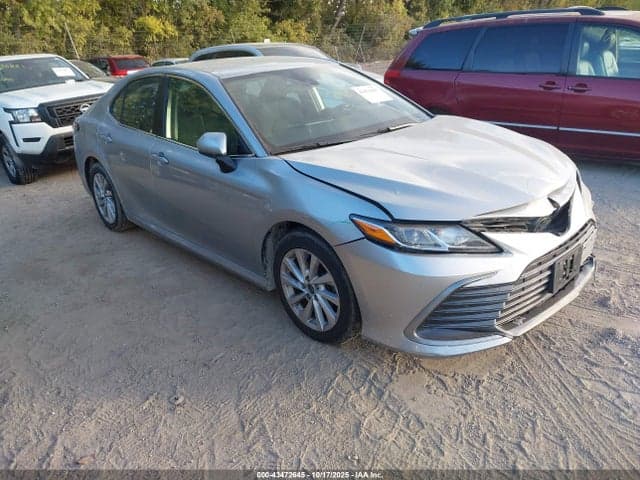 2022 TOYOTA CAMRY LE - 1