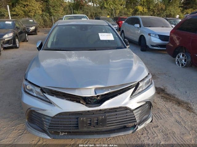 2022 TOYOTA CAMRY LE 12