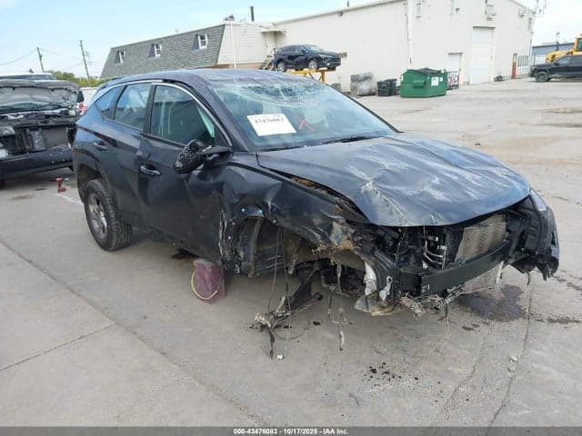 2024 HYUNDAI TUCSON SE 1