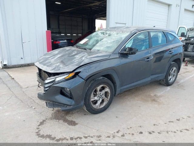 2024 HYUNDAI TUCSON SE 2