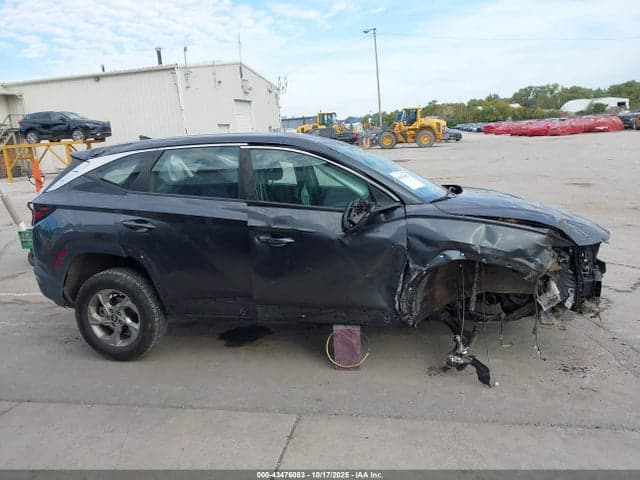 2024 HYUNDAI TUCSON SE 14