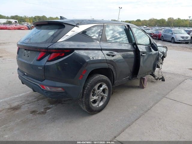 2024 HYUNDAI TUCSON SE 4
