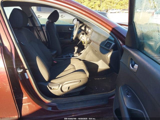 2017 KIA OPTIMA LX 5