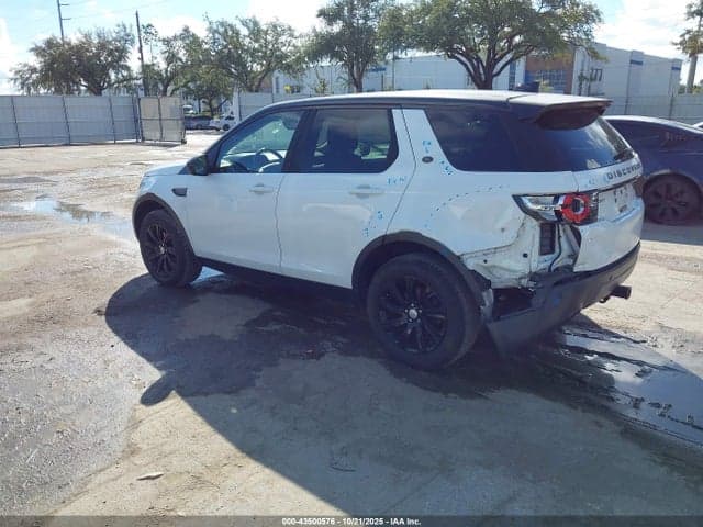 2017 LAND ROVER DISCOVERY SPORT SE 3