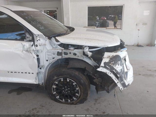 2024 CHEVROLET TRAVERSE AWD Z71 6