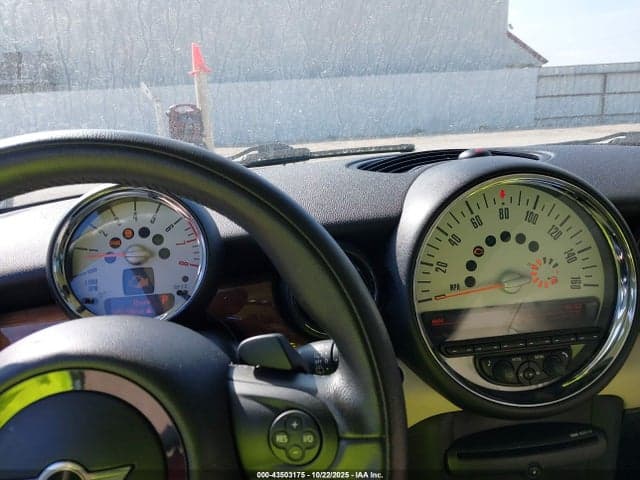 2012 MINI COOPER S 7