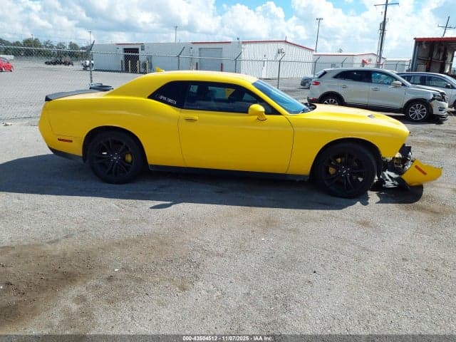 2017 DODGE CHALLENGER SXT 13