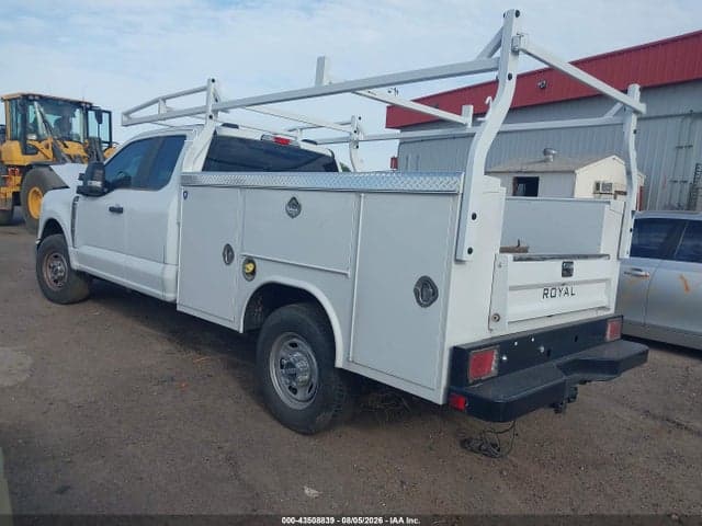 2024 FORD F-250 XL 3