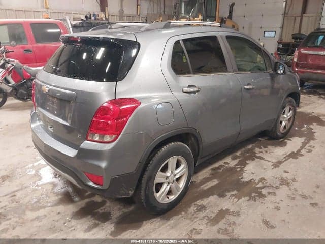 2019 CHEVROLET TRAX LT 4