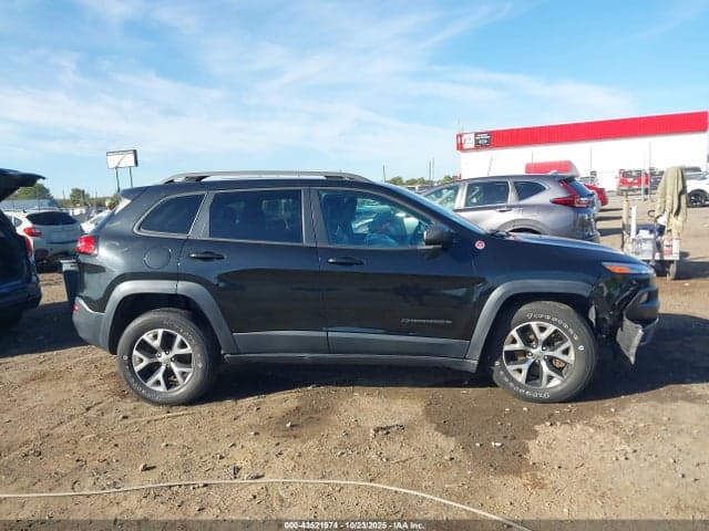 2016 JEEP CHEROKEE TRAILHAWK 13