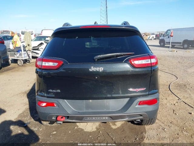 2016 JEEP CHEROKEE TRAILHAWK 16