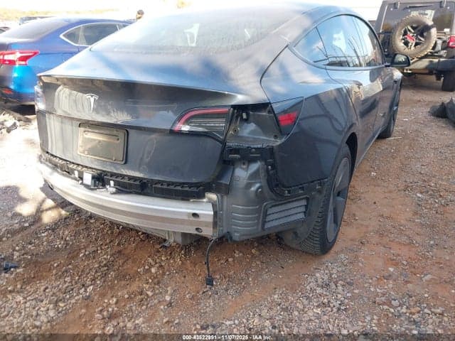 2021 TESLA MODEL 3 STANDARD RANGE PLUS REAR-WHEEL DRIVE 4