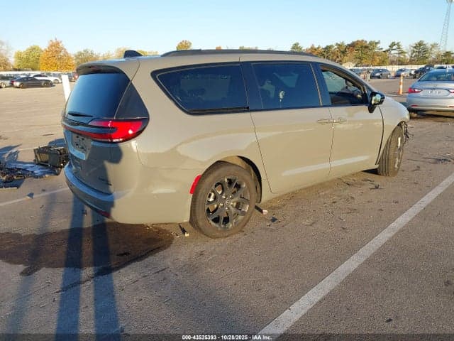2025 CHRYSLER PACIFICA LIMITED AWD 4