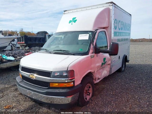 2024 CHEVROLET EXPRESS CUTAWAY WORK VAN 2