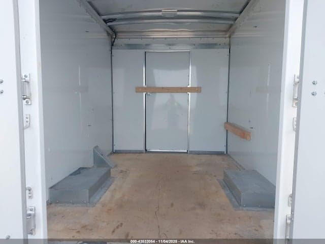 2024 CHEVROLET EXPRESS CUTAWAY WORK VAN 6