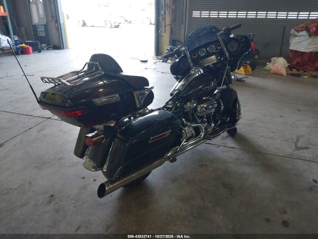 2017 HARLEY-DAVIDSON FLHTK ULTRA LIMITED 5