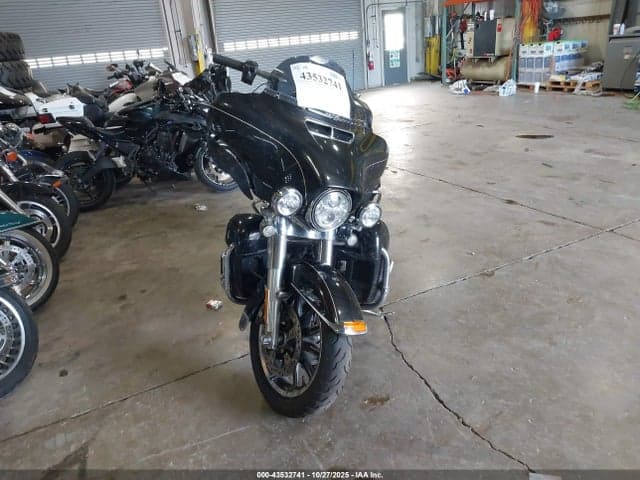 2017 HARLEY-DAVIDSON FLHTK ULTRA LIMITED 6