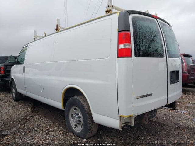 2017 CHEVROLET EXPRESS 2500 WORK VAN 3