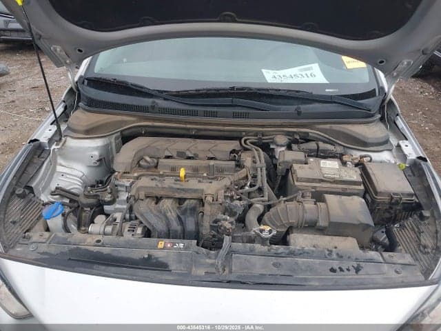 2021 HYUNDAI ACCENT SE 10