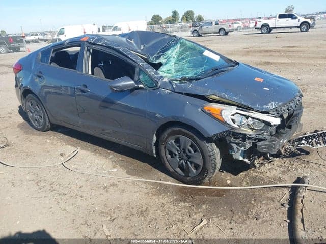 2016 KIA FORTE LX 1