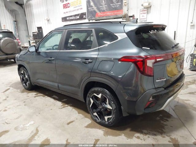 2025 KIA SELTOS EX 3