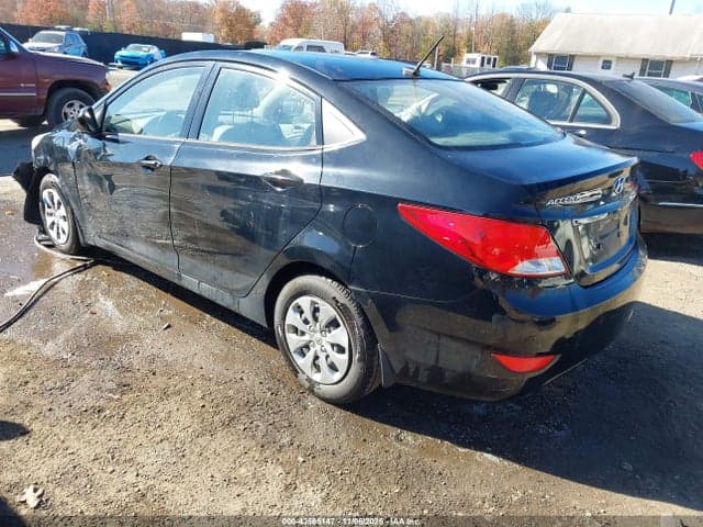 2017 HYUNDAI ACCENT SE 3