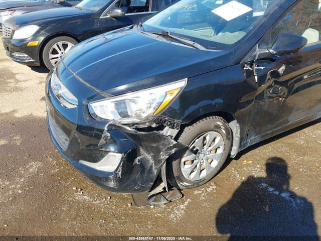 2017 HYUNDAI ACCENT SE 6
