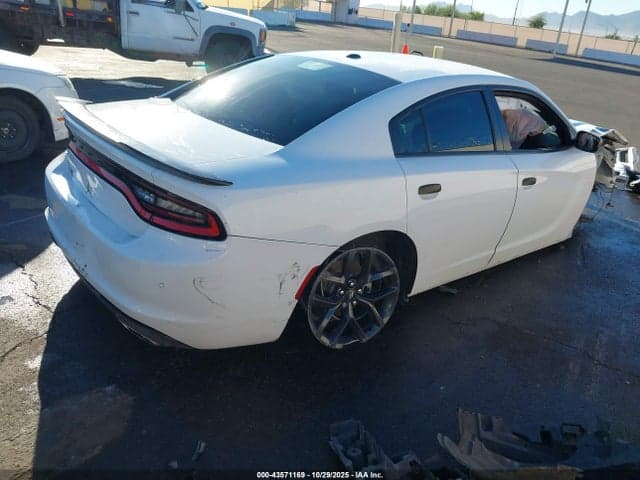 2021 DODGE CHARGER SXT RWD 4