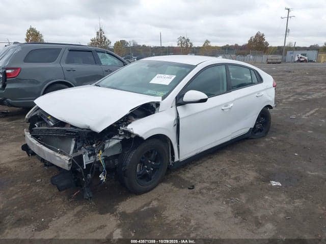 2017 HYUNDAI IONIQ HYBRID BLUE 2