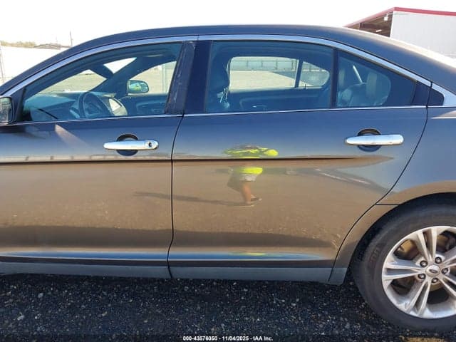2017 FORD TAURUS SEL 15