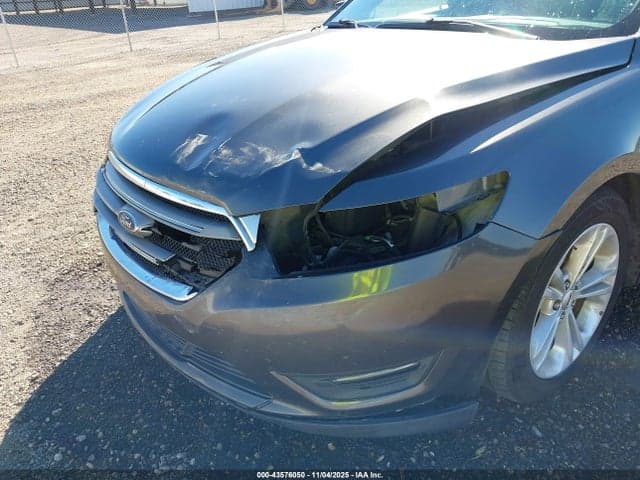 2017 FORD TAURUS SEL 6